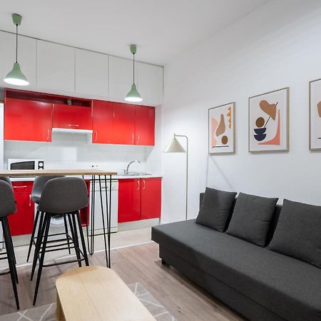 Apartamento En Chueca Para 4 Personas Alquiler Temporal Madrid Dış mekan fotoğraf